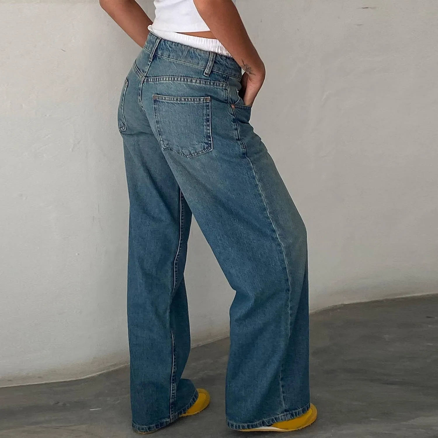 Trending Jeans for Women 2025 Patch Pocket Womens Jeans Wide Leg Stretchy Lightweight Summer Flowy Pants