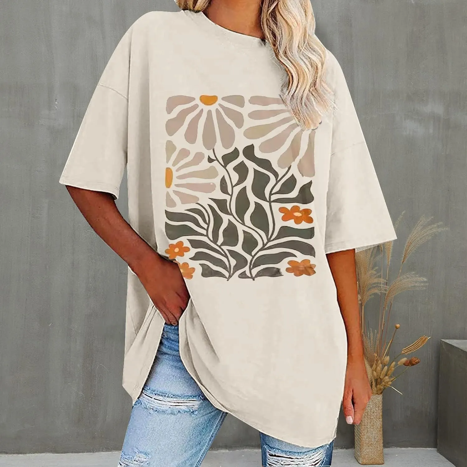 Womens Flower Graphic Oversized Tshirt Loose Crewneck Short Sleeve Tees Plus Size Athletic Spring Casual Tunic Tops