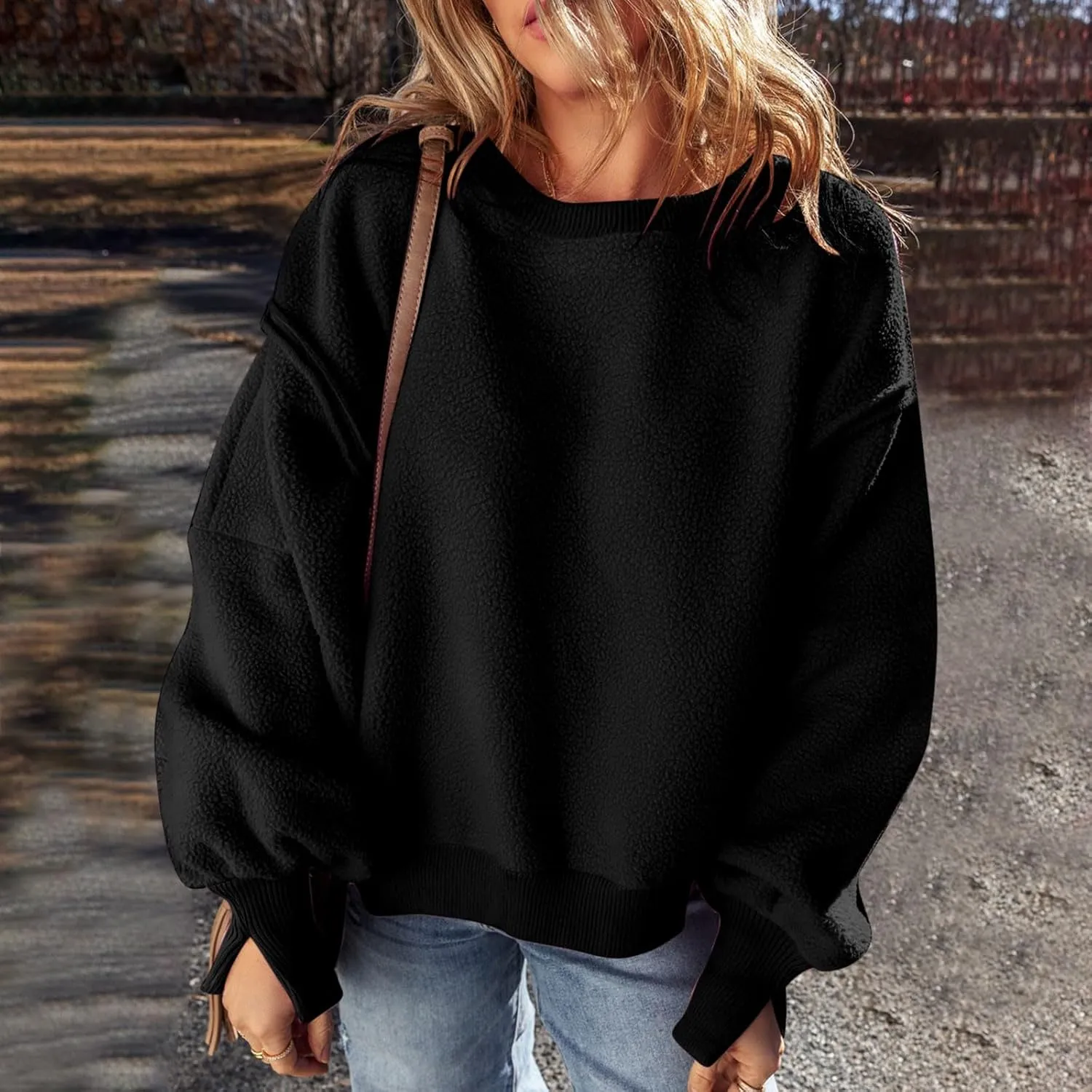 Women's Sherpa Fleece Oversized Sweatshirts Drop Shoulder Long Sleeve Hoodies Crewneck Warm Fuzzy Sweatshirt